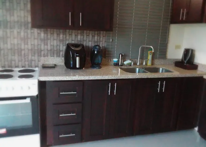 J Ochi Apartamento Ocho Ríos