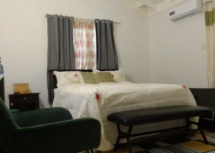 J Ochi Apartamento